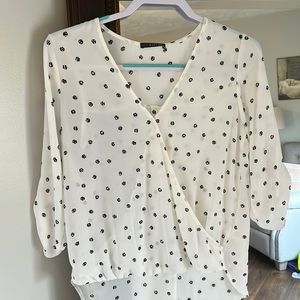 West Kei Allan Rolltab high low blouse XS brand new